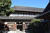 主屋入口