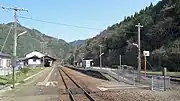 構内
