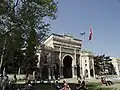 イスタンブル大学の門