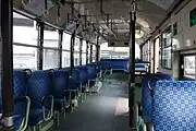 U-LV324Kの車内