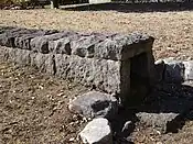 岩樋を復元したもの