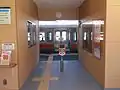 改札口
