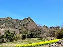 伊予ヶ岳(349.5メートル)