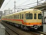 塗装更新前の伊予鉄道700系(2008年3月 古町駅)