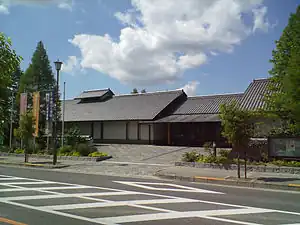 和泉市久保惣記念美術館（和泉市）