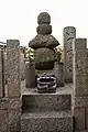 京都府木津川市にも和泉式部のものと伝えられる墓がある