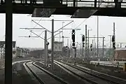路面電車と普通鉄道の接続区間は電化されていない(2015年撮影)