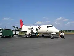 駐機中のJAC機 - 喜界空港