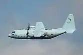 イラク派遣時の水色系塗装を施したC-130H