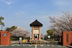 駐屯地正門