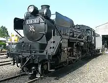 秩父鉄道創立110周年記念に門鉄デフを取り付けた C58 363