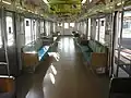 207系900番台車内