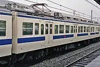 AU1X形冷房改造車モハ422-24