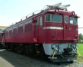 ED77 1