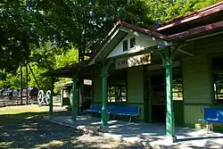 旧神居古潭駅舎(2007年7月)