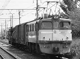 日本ではじめてバーニア抵抗制御を採用した国鉄ED60形電気機関車