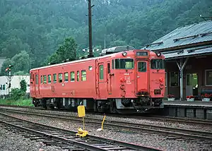 歌志内駅に停車中のキハ40 184(1986年)