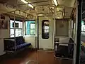 延命N40車固定式妻窓（左側）新貫通扉