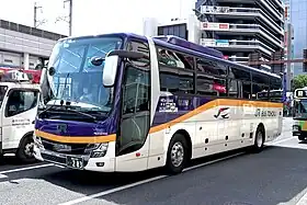 あぶくま号に投入された「つばさカラーバス」（JRバス東北）