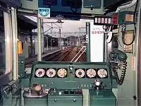 クハ411形運転台