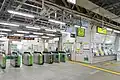 改札口と自動券売機(2021年6月)