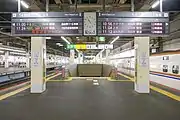 13・14番線ホーム（2022年6月）