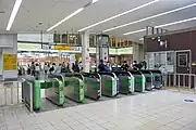 東口改札（2023年5月）