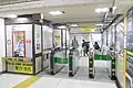 東口改札（2022年11月）