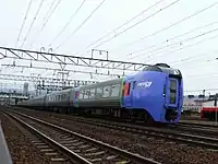 JR北海道キハ283系(小松製11 L級エンジンと直結4段式変速機を装備)