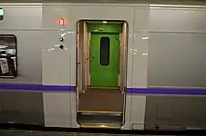 1000番台の乗降口付近。