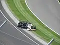 優勝目前にしてクラッシュ、惰性で走り2位でゴールしたヒルデブランドはゴール後、1コーナーでマシンを止めた