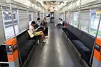 キハ220-1502 車内(トイレ設置後)