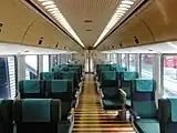 車内