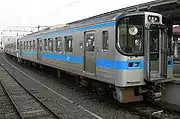 6000系と連結運用中の7100形7111(2008年1月8日 琴平駅)