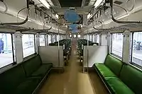 キハ58 216出入口付近ロングシート改造車内