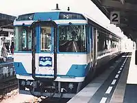 急行「よしの川」1998年3月ダイヤ改正で使用車両がキハ185系に変更された。