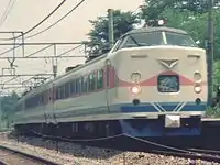 489系300番台「白山」(白山色)