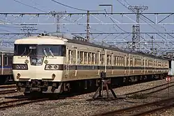 117系