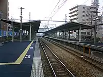 ホーム(2番のりば)