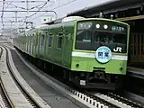 開業ヘッドマークを掲出した201系電車（2008年3月）
