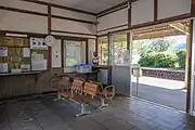待合室・改札口（2022年10月）