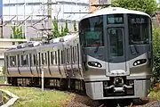 羽衣線 225系ワンマン車(2018年8月 鳳駅 - 東羽衣駅間)