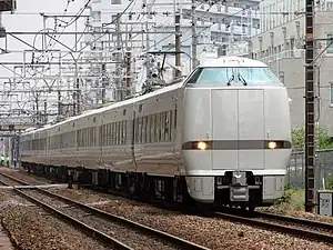北方貨物線を走行する回送列車