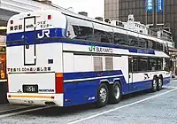 4つの車軸を有するネオプラン・メガライナー(JRバス関東)
