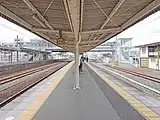 2・3番線ホーム(2022年10月)