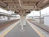 2・3番線ホーム(2022年10月)