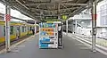 1・2番線（総武線各駅停車）ホーム（2019年12月）