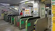 東口改札（2019年9月）