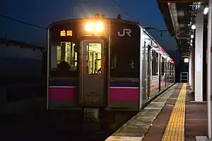 角館駅に停車中の701系(2016年10月)
