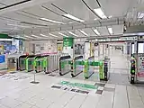 中央1改札（2022年12月）